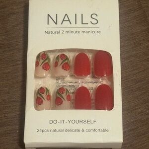 Red Floral Press On Nails